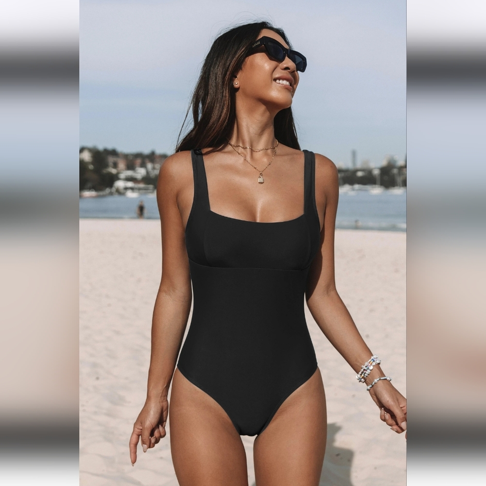 Cupshe One Piece Swimsuit Size L